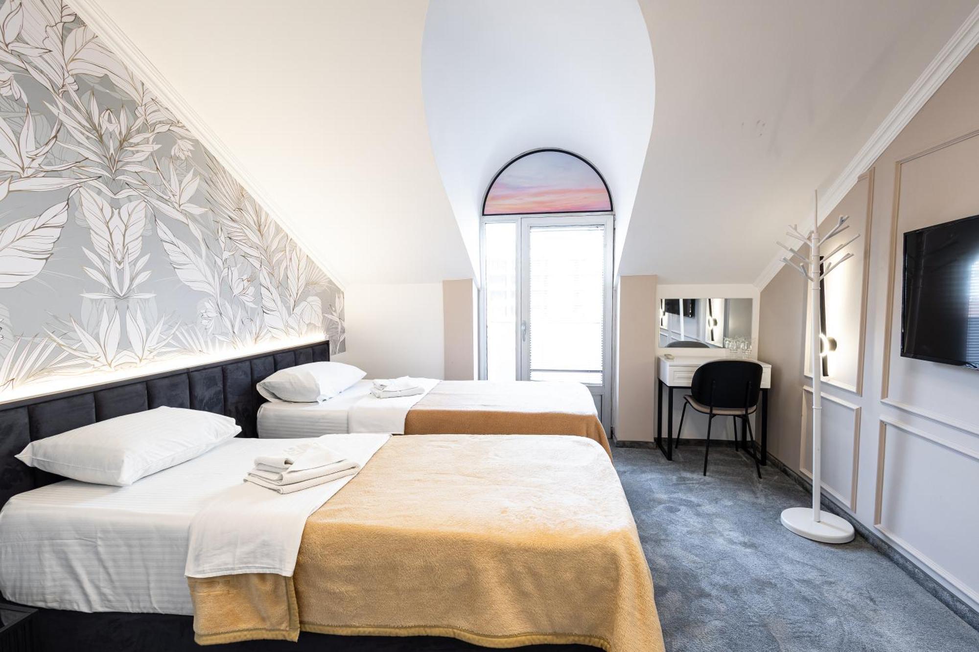 Garni Hotel Lotos Ниш Екстер'єр фото